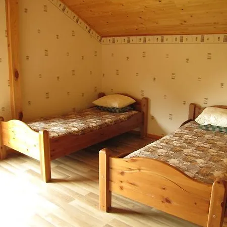 Brivdienu Maja Melderi Ape